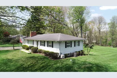 1555 New Gambier Road, Mount Vernon, OH 43050 - Photo 1