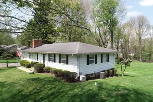 1555 New Gambier Rd, Mount Vernon, OH 43050 - Photo 1
