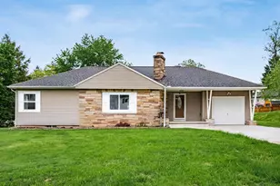 2446 Edison Ave, Zanesville, OH 43701 - Photo 1