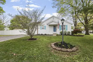 162 S Fork Cir, Pataskala, OH 43062 - Photo 1