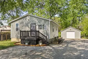 3637 S Champion Ave, Columbus, OH 43207 - Photo 1