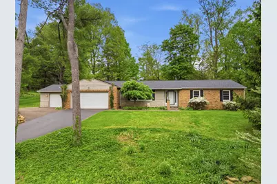 1722 Red Oak Drive NE, Lancaster, OH 43130 - Photo 1