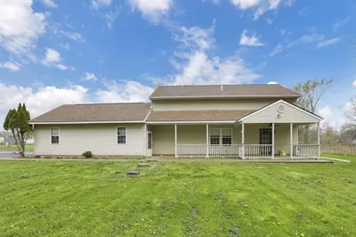 3243 Dixon Road SW, Pataskala, OH 43062 - Photo 1