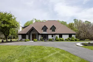 4444 Shull Rd, Columbus, OH 43230 - Photo 1