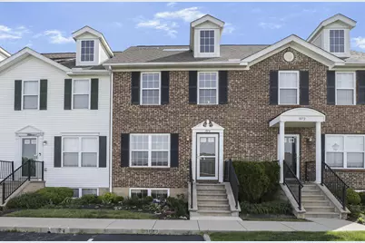 1074 Shady Lake Drive, Columbus, OH 43228 - Photo 1