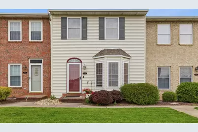 1055 Crestfield Street #B, Ontario, OH 44906 - Photo 1