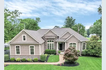 5042 Henderson Heights Road, Columbus, OH 43220 - Photo 1