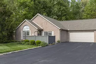 6113 Blendon Chase Dr, Westerville, OH 43081 - Photo 1