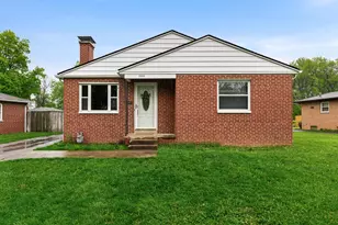390 Topsfield Rd, Columbus, OH 43228 - Photo 1