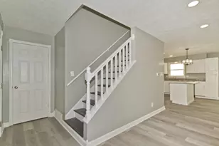2087 Seaforth Pl, Columbus, OH 43232 - Photo 7