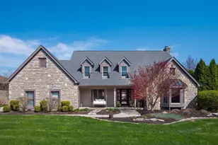 6208 Inverurie Dr E, Dublin, OH 43017 - Photo 1
