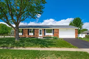 5620 Fescue Dr, Hilliard, OH 43026 - Photo 1