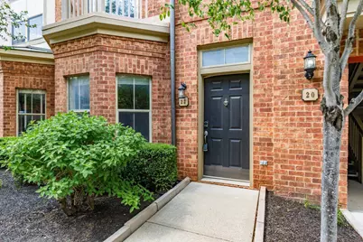 22 Victorian Gate Way, Columbus, OH 43215 - Photo 1