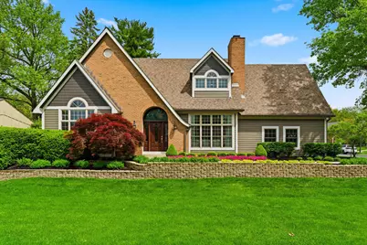 2350 Zollinger Road, Upper Arlington, OH 43221 - Photo 1