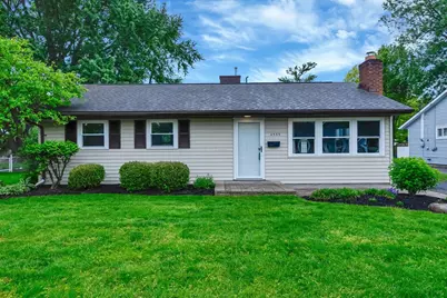 4555 Circle Drive, Hilliard, OH 43026 - Photo 1