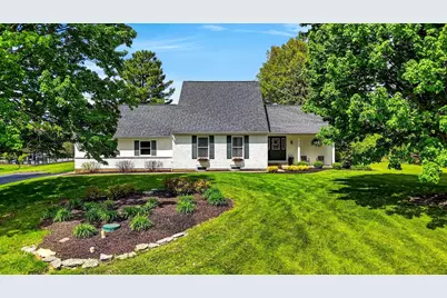 8238 W Ohio State Lane NW, Lancaster, OH 43130 - Photo 1