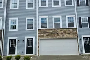 5594 Village Channel Dr, Canal Winchester, OH 43110 - Photo 1