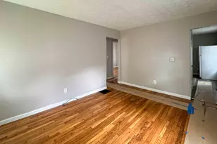 1433 E 19th Ave, Columbus, OH 43211 - Photo 1