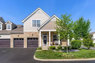 4641 Stoneworth Dr, Hilliard, OH 43026 - Photo 1
