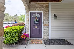 4963 Ivyvine Blvd, Dublin, OH 43016 - Photo 1