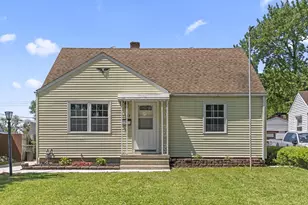 3583 Dresden St, Columbus, OH 43224 - Photo 1