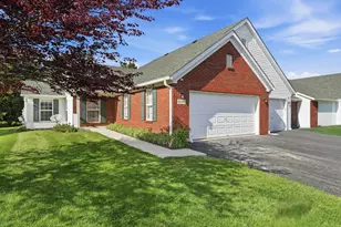 8046 Night Heron Ln, Pickerington, OH 43147 - Photo 1
