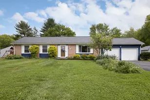 47 E Lynnwood Dr, Hebron, OH 43025 - Photo 1