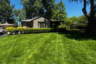 220 Lintner St, Columbus, OH 43230 - Photo 1