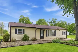 1972 Weiss Ave, Marion, OH 43302 - Photo 1