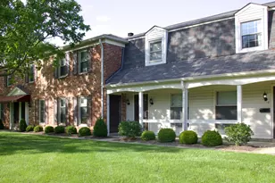 1008 Manor Ln, Columbus, OH 43221 - Photo 1