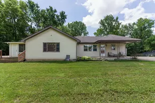 1691 Dyer Rd, Grove City, OH 43123 - Photo 1