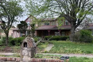 3174 Blue Ridge Rd, Columbus, OH 43219 - Photo 1
