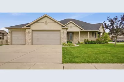 1780 Tuscarora Drive, Grove City, OH 43123 - Photo 1