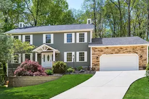 5180 Pine Valley Dr, Zanesville, OH 43701 - Photo 1