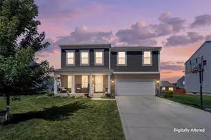 7 Burroughs Dr, Ashville, OH 43103 - Photo 1