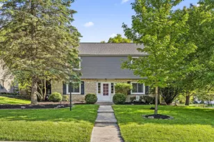 187 W Riverglen Dr, Columbus, OH 43085 - Photo 1