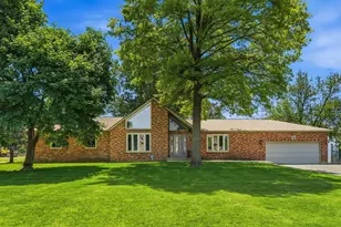 6581 Sherry Ln, Hilliard, OH 43026 - Photo 1
