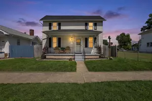 712 Garfield Ave, Lancaster, OH 43130 - Photo 1