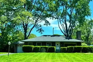 3250 Ainwick Rd, Columbus, OH 43221 - Photo 1