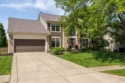 4500 Huntwicke Drive, Hilliard, OH 43026 - Photo 1