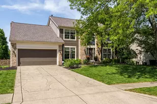 4500 Huntwicke Dr, Hilliard, OH 43026 - Photo 1