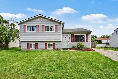 5888 Starcrest Drive, Galloway, OH 43119 - Photo 1