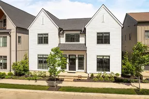 2880 Kobuk Dr, Columbus, OH 43228 - Photo 1