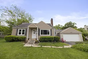 2475 McCoy Rd, Upper Arlington, OH 43220 - Photo 1