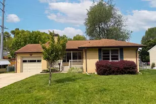 325 Kanawha Rd, Lancaster, OH 43130 - Photo 1