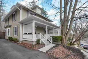 218 Summit St, Granville, OH 43023 - Photo 1