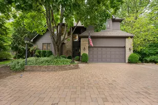 4255 Kersey Ct, Columbus, OH 43221 - Photo 1