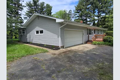 106 Sharon Heights Road SW, Pataskala, OH 43062 - Photo 1