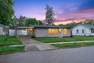 477 Stella Ave, Circleville, OH 43113 - Photo 1