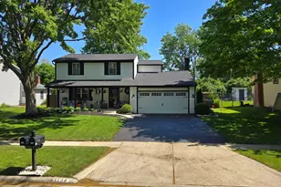 1738 Hickory Hill Dr, Columbus, OH 43228 - Photo 1
